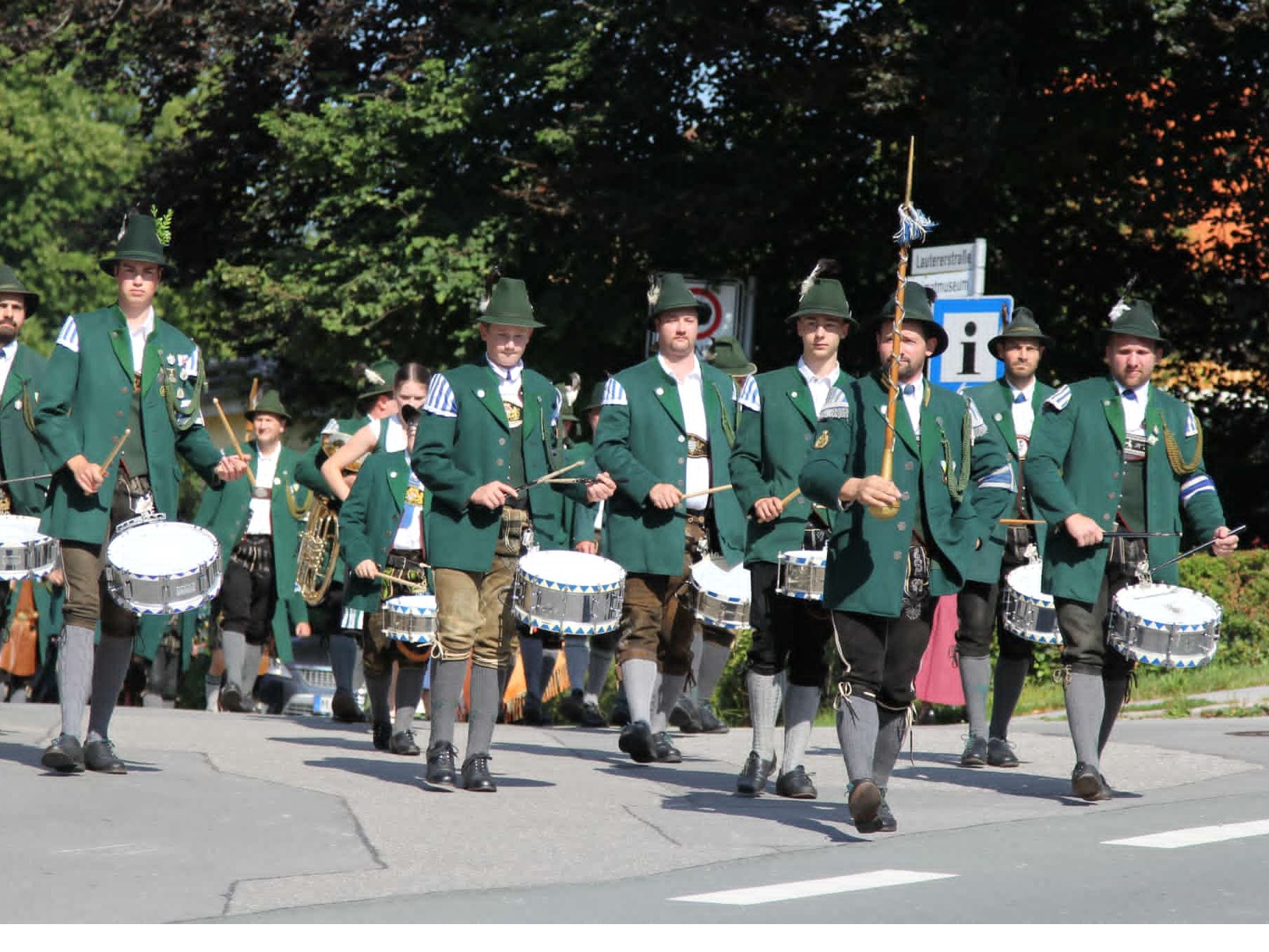 Schlierseer Trommlerzug Bild 4