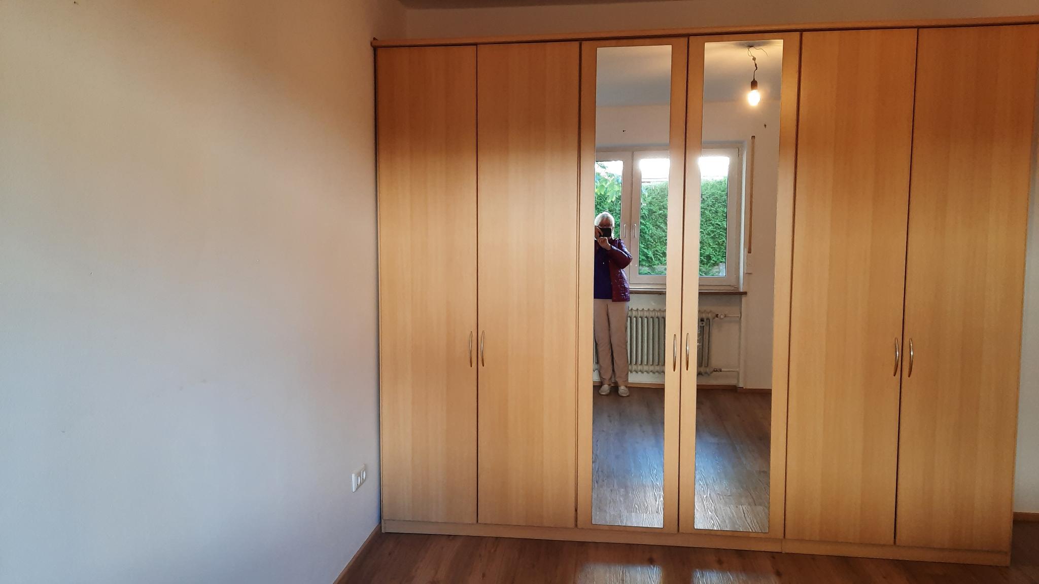 Schlafzimmerschrank